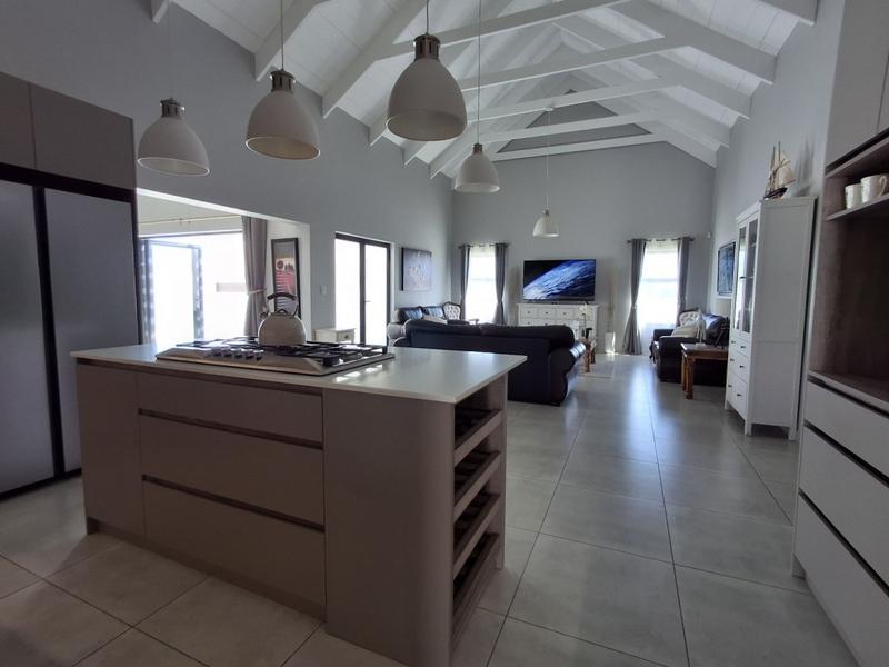 3 Bedroom Property for Sale in Britannia Bay Western Cape